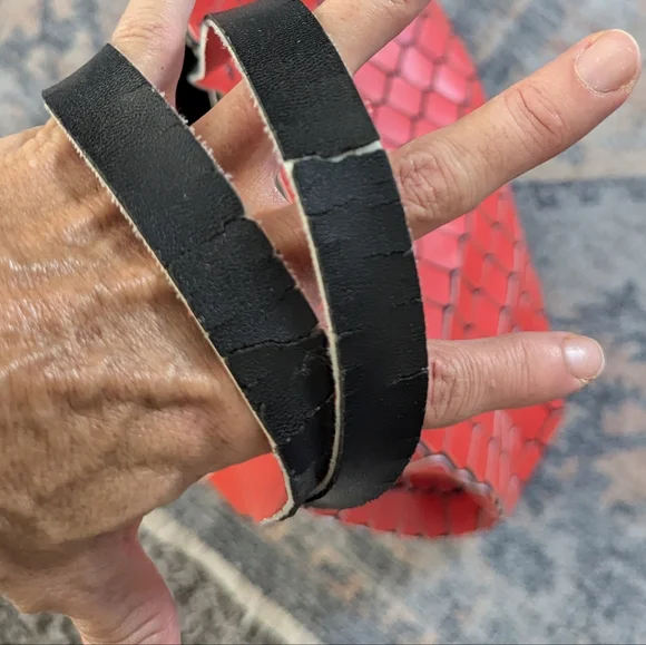 Patrizia Luca Red Geometric Faux Leather Tote Bag Modern Art Pop Chic Purse - Picture 13 of 13